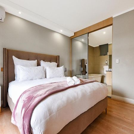 Hydro Park Residences In Sandton With Generator جوهانسبورغ المظهر الخارجي الصورة
